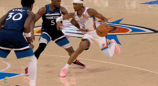 华子亲手送亚历山大20+!这眼神,是要弑父啊!|吉安尼斯·安特托孔波|雄鹿|步行者|NBA|雷霆_新浪体育_新浪新闻